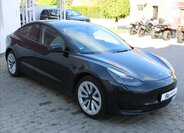 Tesla Model 3 Sedan / Limuzína 0,0 208 kw