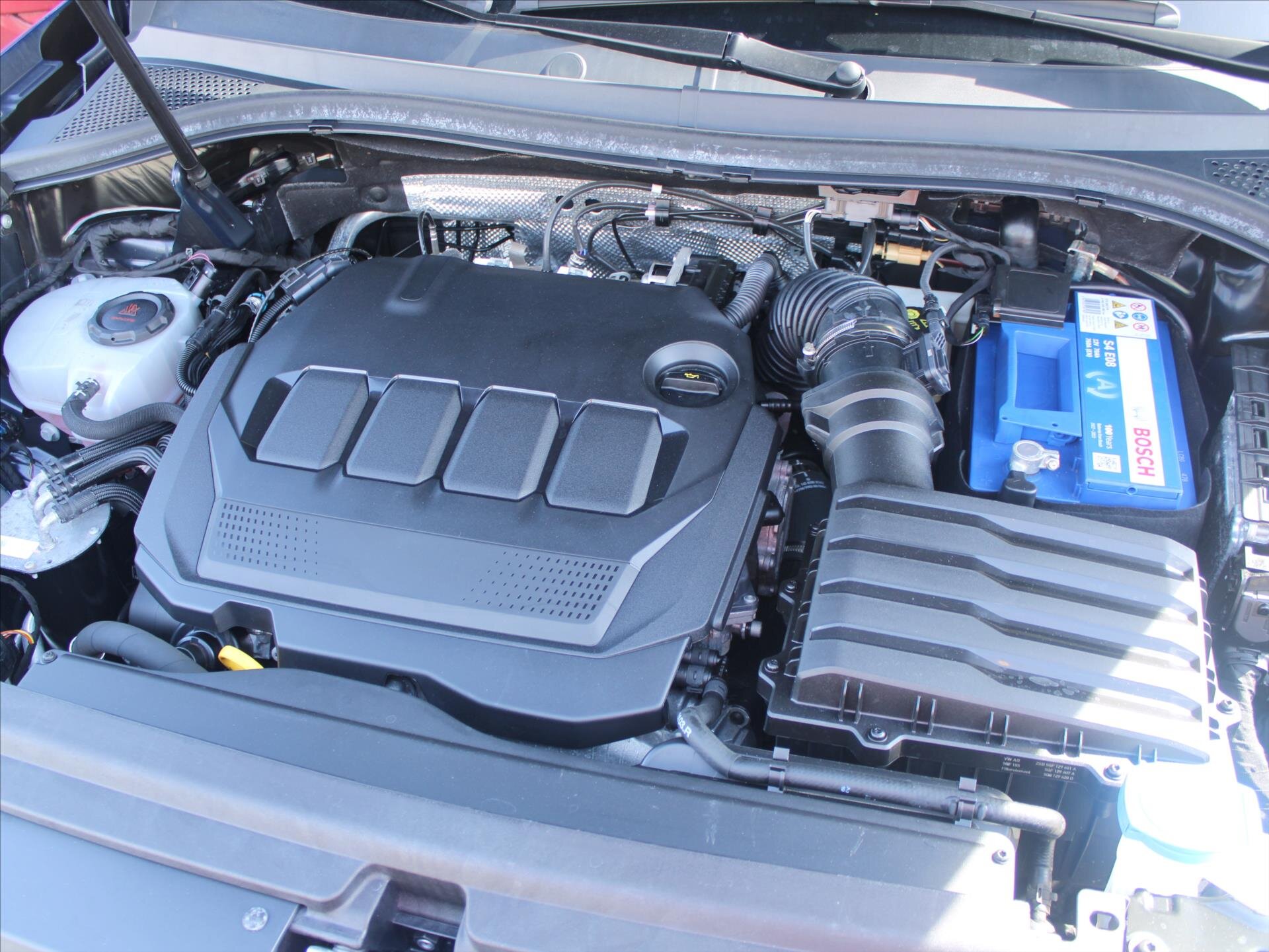 Volkswagen Tiguan SUV / Terénní 2,0 l 110 kw