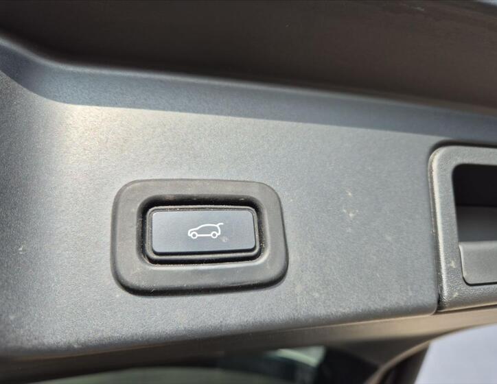 Land Rover Range Rover Evoque 12