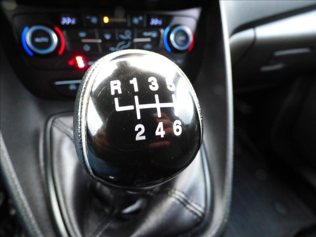 Ford Transit Connect MPV 1,5 l 88 kw