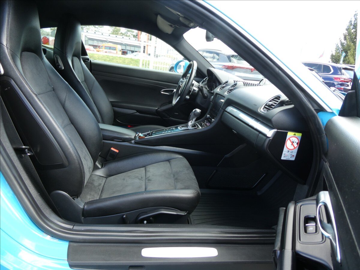Porsche Cayman Kupé 2,5 l 257 kw