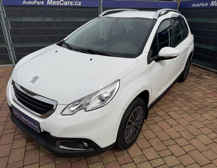 Peugeot 2008 Kombi 1,2 l 60 kw