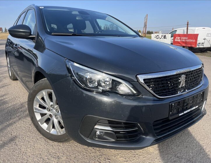 Peugeot 308 Kombi 1,5 l 96 kw