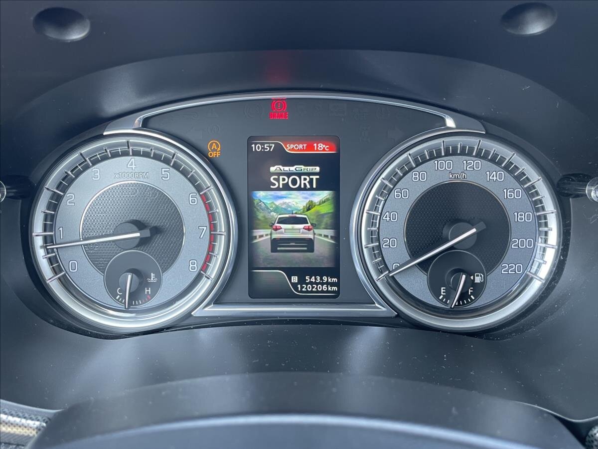 Suzuki Vitara SUV / Terénní 1,4 l 103 kw