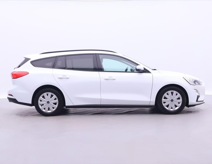 Ford Focus Kombi 999,0 74 kw