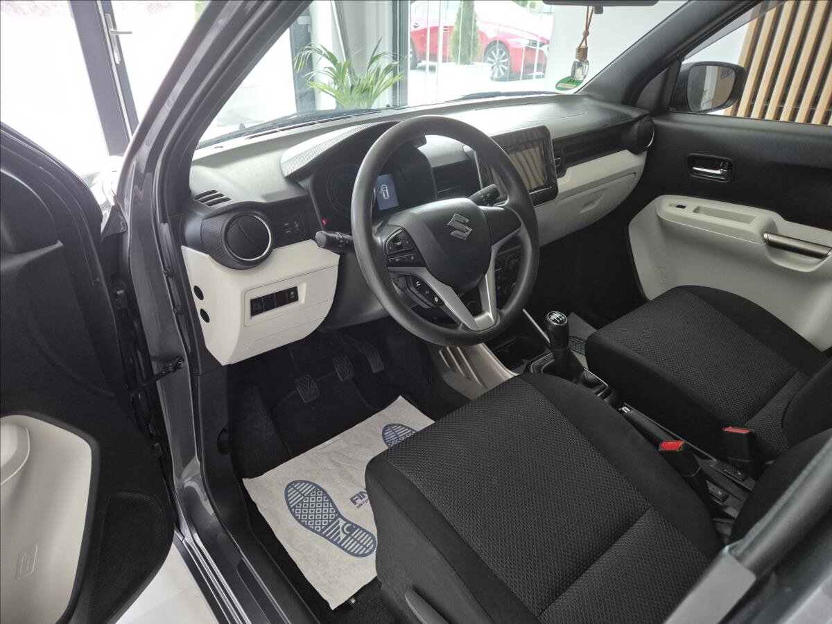 Suzuki Ignis Hatchback 1,2 l 66 kw