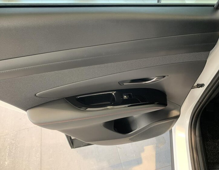 Hyundai Tucson SUV 1,6 l 117 kw