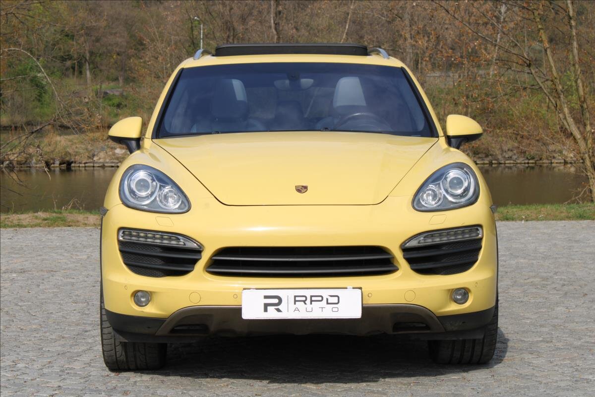 Porsche Cayenne SUV / Terénní 4,8 l 294 kw