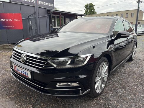 Volkswagen Passat Kombi 2,0 l 176 kw