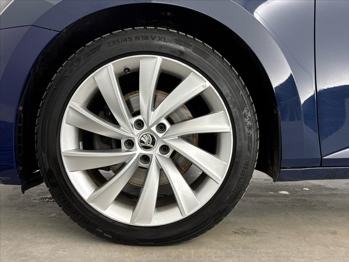 Škoda Superb Kombi 2,0 l 110 kw