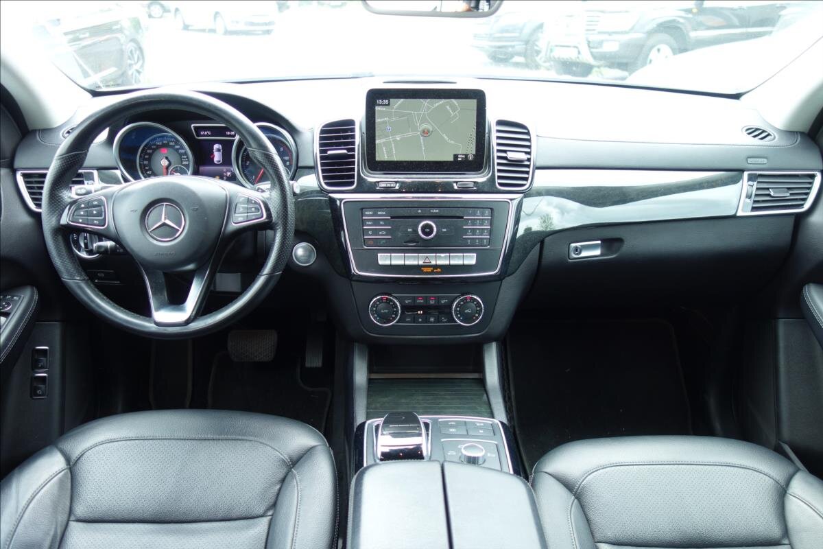 Mercedes-Benz GLE SUV / Terénní 3,0 l 190 kw