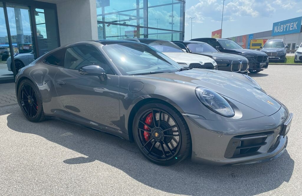 Porsche 911 Kupé 3,0 l 353 kw