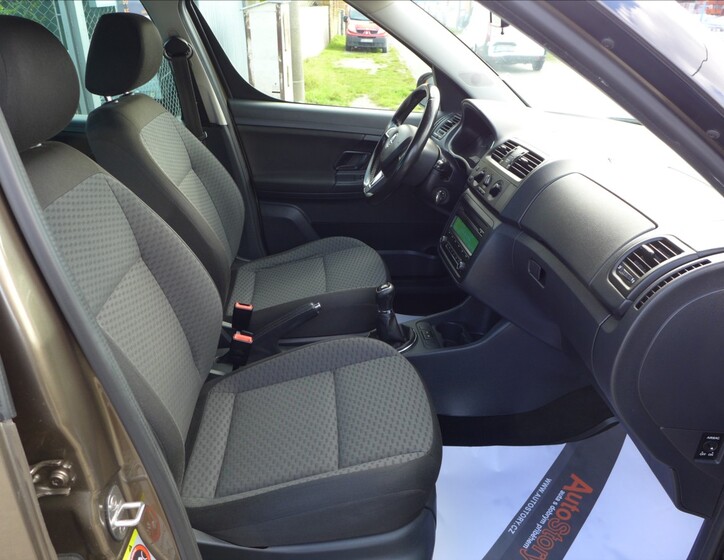 Škoda Roomster 29