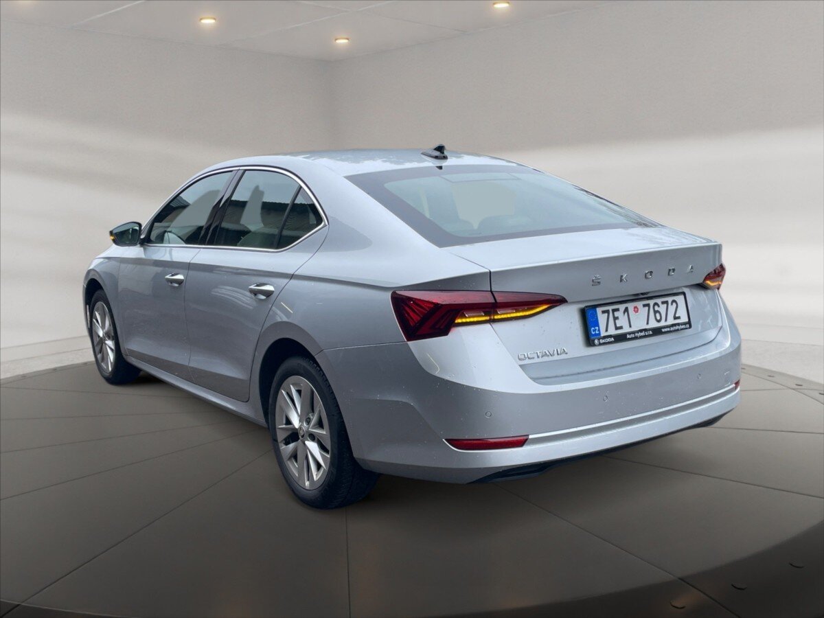 Škoda Octavia Liftback 2,0 l 85 kw