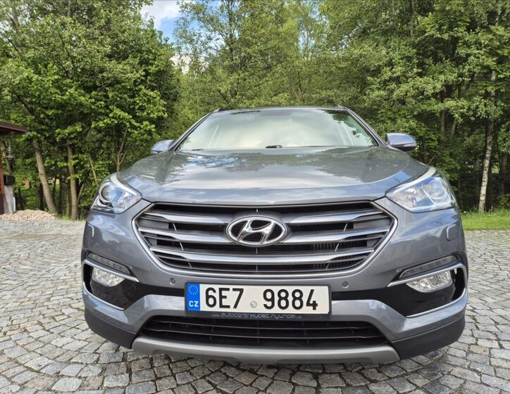 Hyundai Santa Fe SUV 2,2 l 147 kw