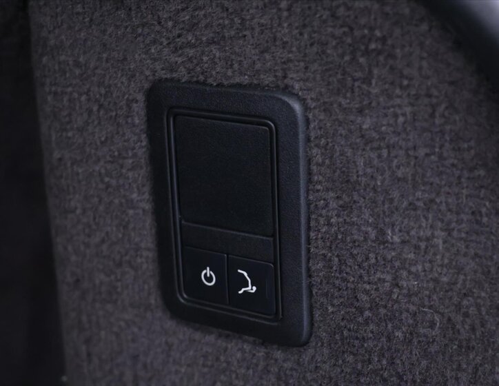 Land Rover Range Rover Sport SUV 3,0 l 215 kw