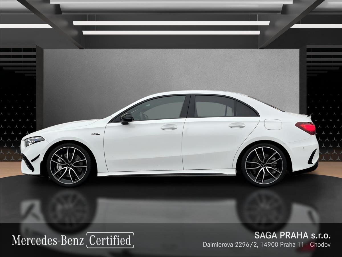 Mercedes-Benz Třídy A Sedan 2,0 l 225 kw