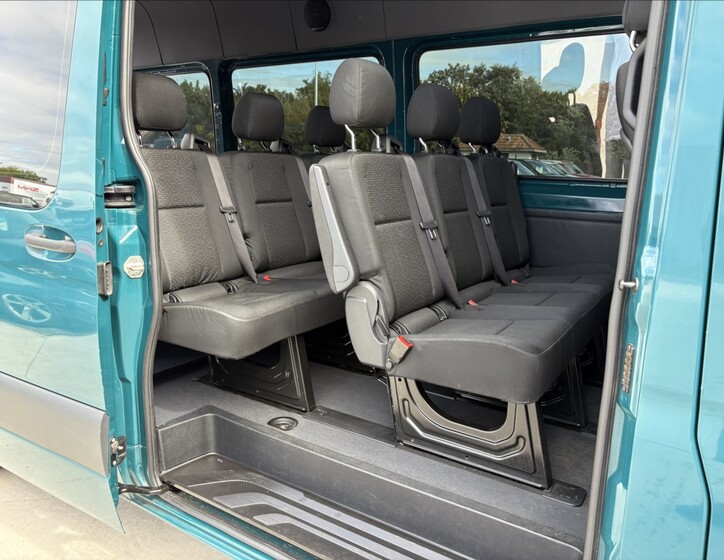 Mercedes-Benz Sprinter 19