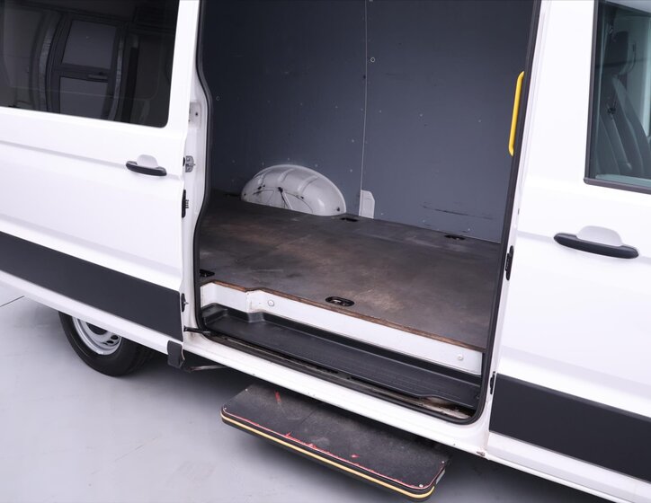 Volkswagen Crafter 13