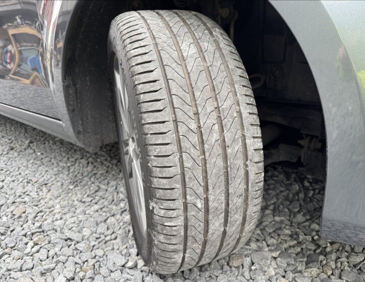 Mercedes-Benz Třídy V Kombi 2,1 l 120 kw