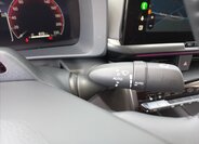 Toyota C-HR CUV / Crossover 2,0 l 112 kw