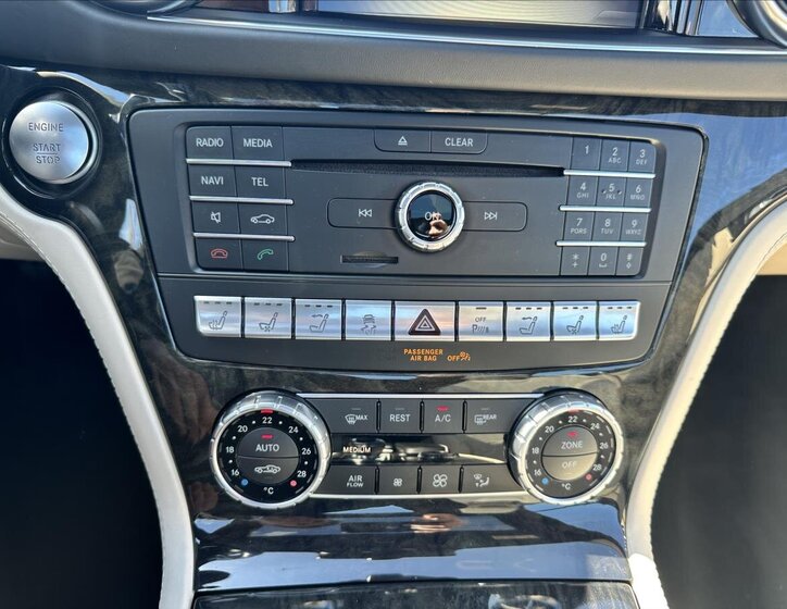 Mercedes-Benz SL Kabriolet 4,7 l 335 kw