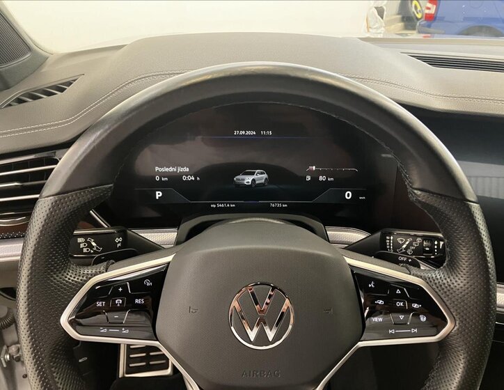 Volkswagen Touareg 16