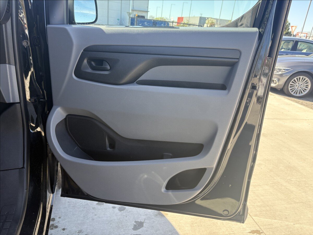 Opel Vivaro Ostatní 2,0 l 106 kw