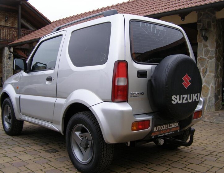 Suzuki Jimny 3