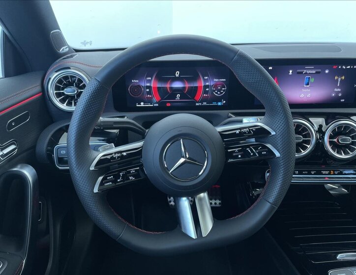 Mercedes-Benz CLA 10