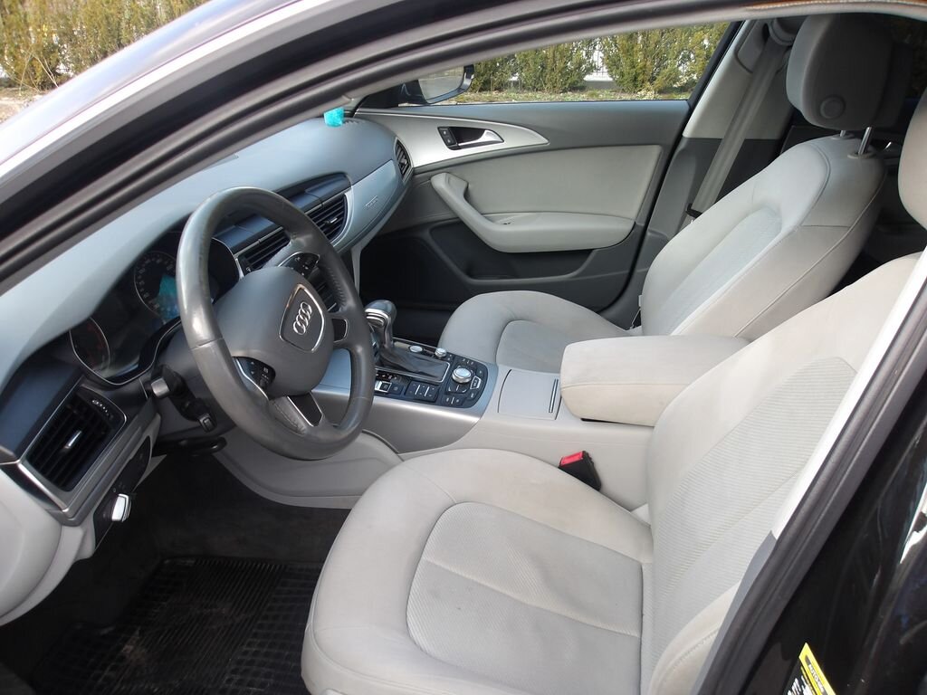 Audi A6 Sedan / Limuzína 3,0 l 150 kw