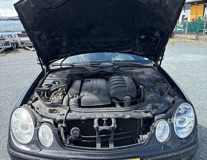 Mercedes-Benz Třídy E 23