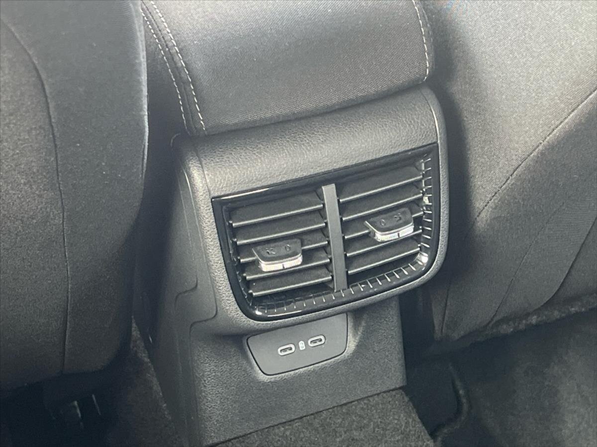 Škoda Fabia Hatchback 999,0 85 kw