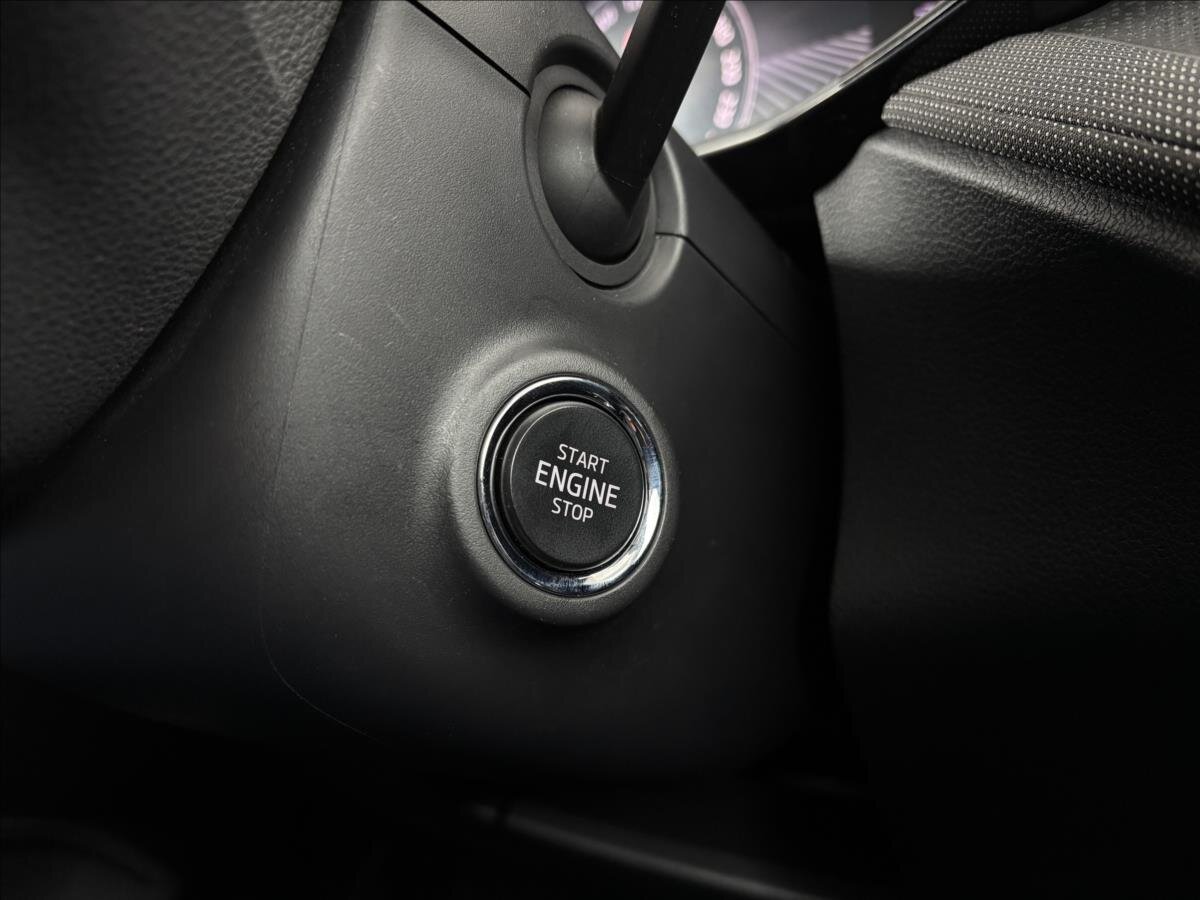 Škoda Fabia Hatchback 999,0 85 kw