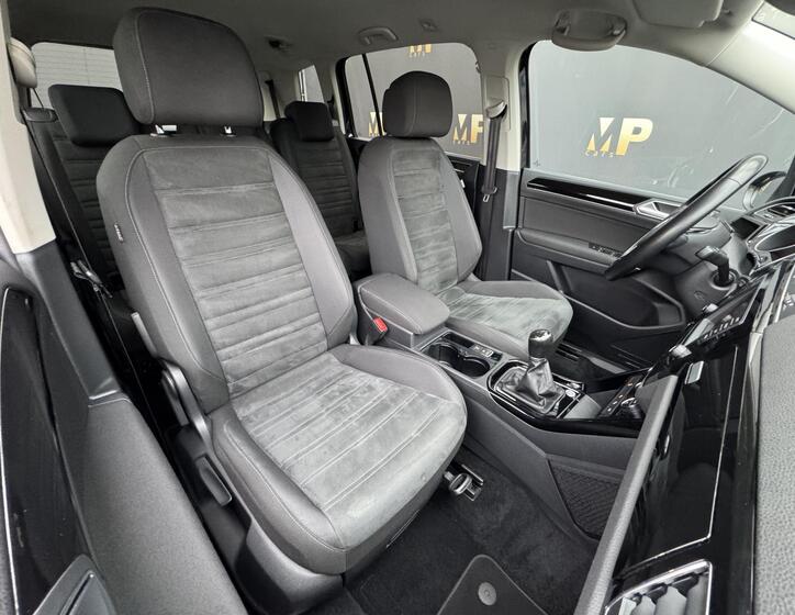 Volkswagen Touran 20