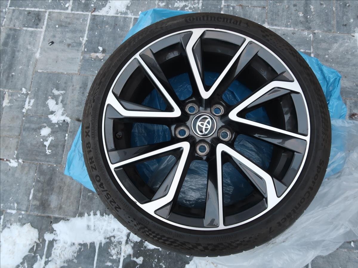 Toyota Corolla Kombi 2,0 l 132 kw