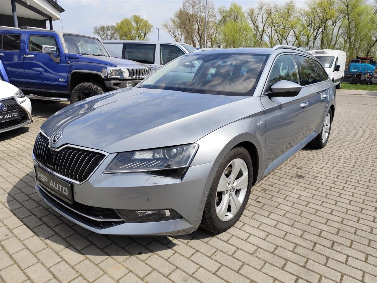 Škoda Superb Kombi 2,0 l 140 kw