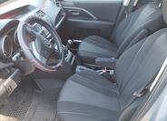 Mazda 5 6