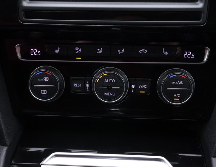 Volkswagen Passat Kombi 2,0 l 140 kw