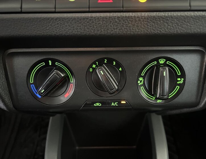 Škoda Fabia Hatchback 999,0 70 kw