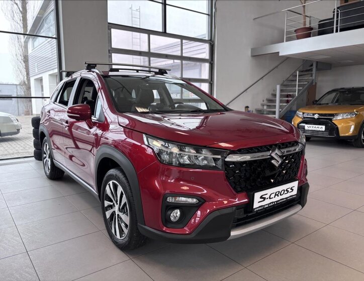 Suzuki S-Cross SUV / Terénní 1,4 l 81 kw