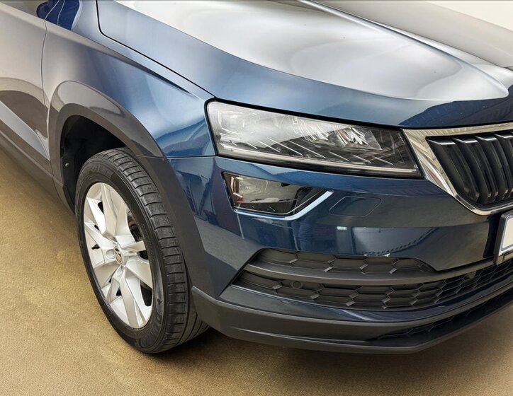 Škoda Karoq SUV 1,5 l 110 kw