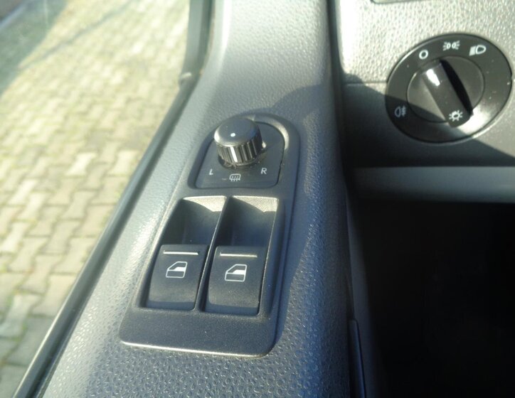 Volkswagen Transporter Ostatní 2,0 l 75 kw