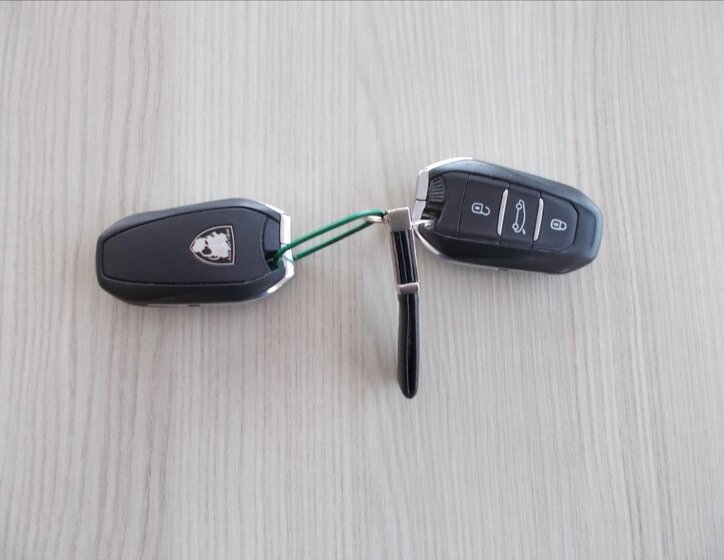 Peugeot 308 Hatchback 1,5 l 96 kw