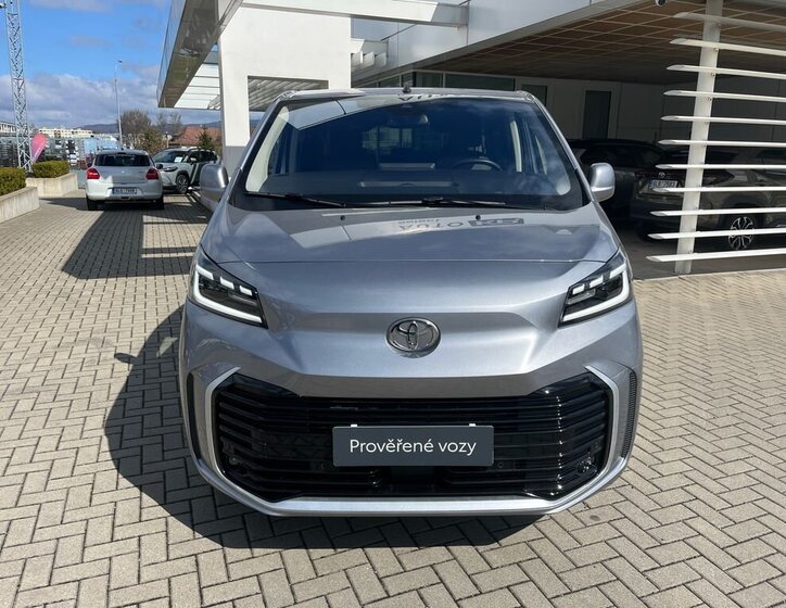 Toyota ProAce Verso VAN / Minibus 2,0 l 130 kw