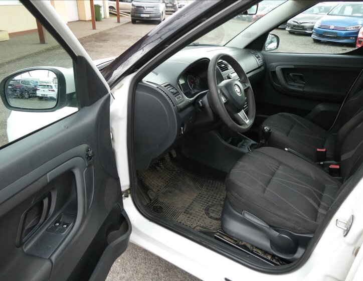 Škoda Roomster MPV 1,6 l 77 kw