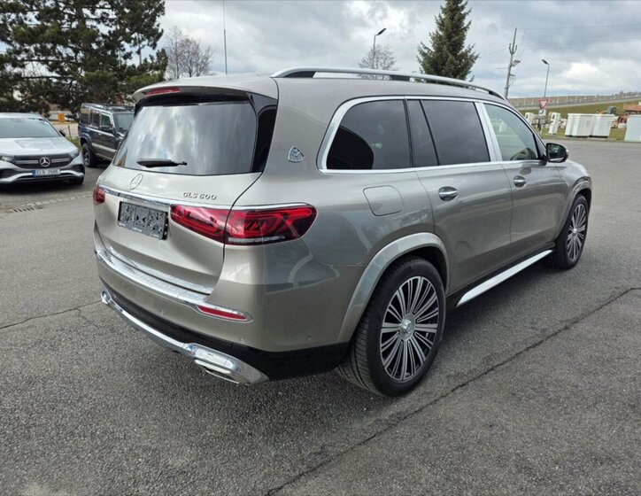 Mercedes-Benz GLS SUV / Terénní 4,0 l 410 kw