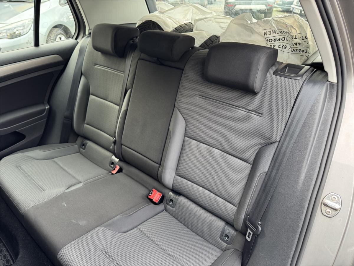 Volkswagen Golf Hatchback 1,2 l 63 kw