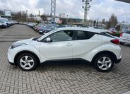 Toyota C-HR SUV / Terénní 1,8 l 72 kw
