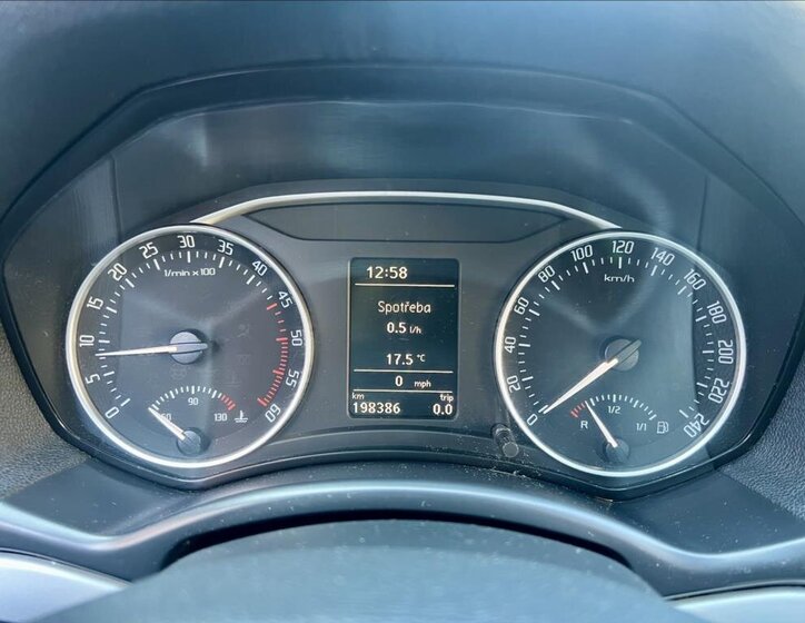 Škoda Octavia Sedan 1,6 l 77 kw